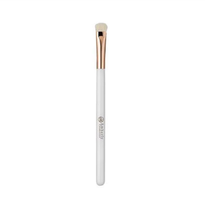 Amberly Eyeshadow Flat Brush